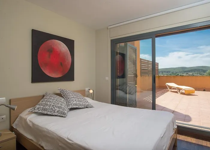 Costabravaforrent Residencial Apartament