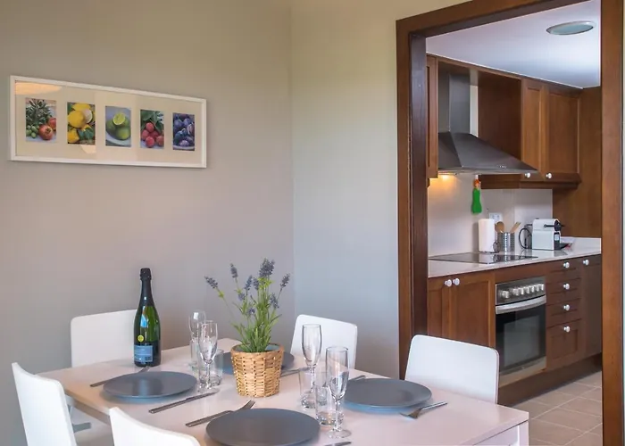 Costabravaforrent Residencial Apartament