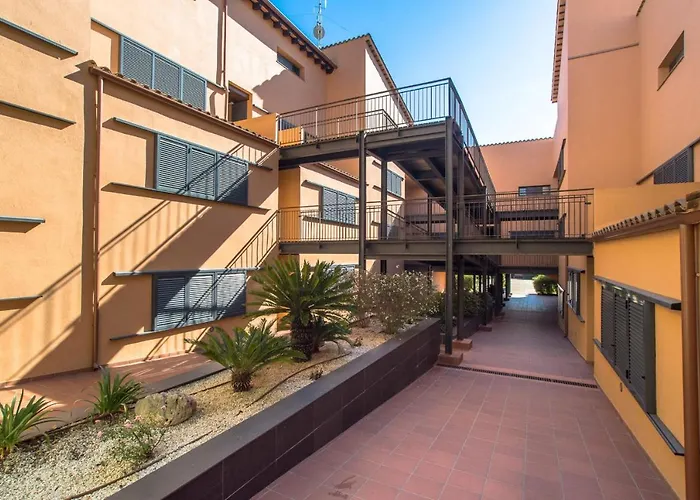 Costabravaforrent Residencial Albóns